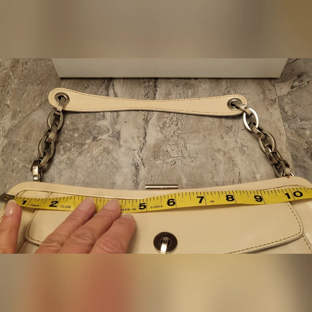 Charles David clutch - Picture 5 of 13
